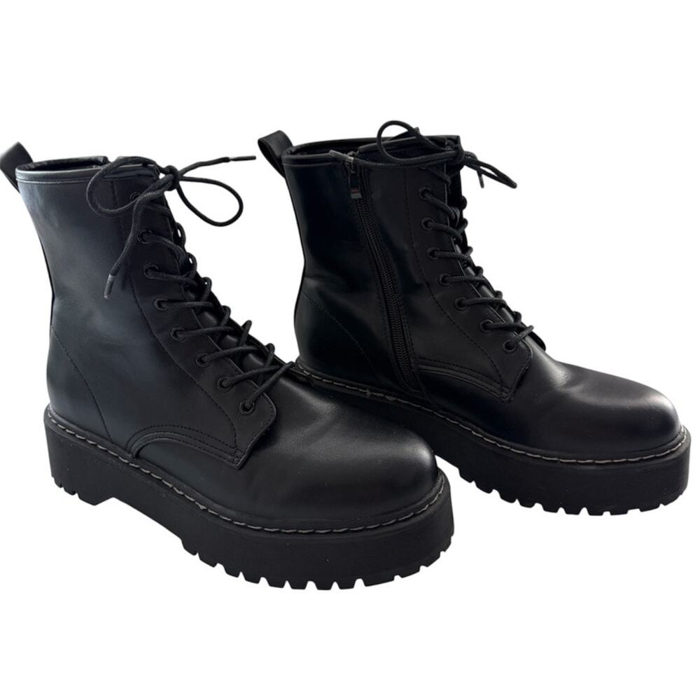 Steve Madden Bettyy Vegan Leather Black Combat Boots Chunky Lug Sole Size 11